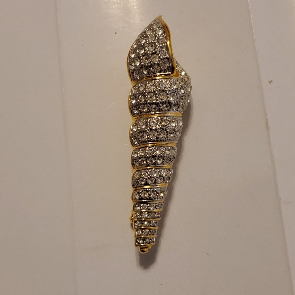 Pin,Shell design, Gold finish, Crystals, Long